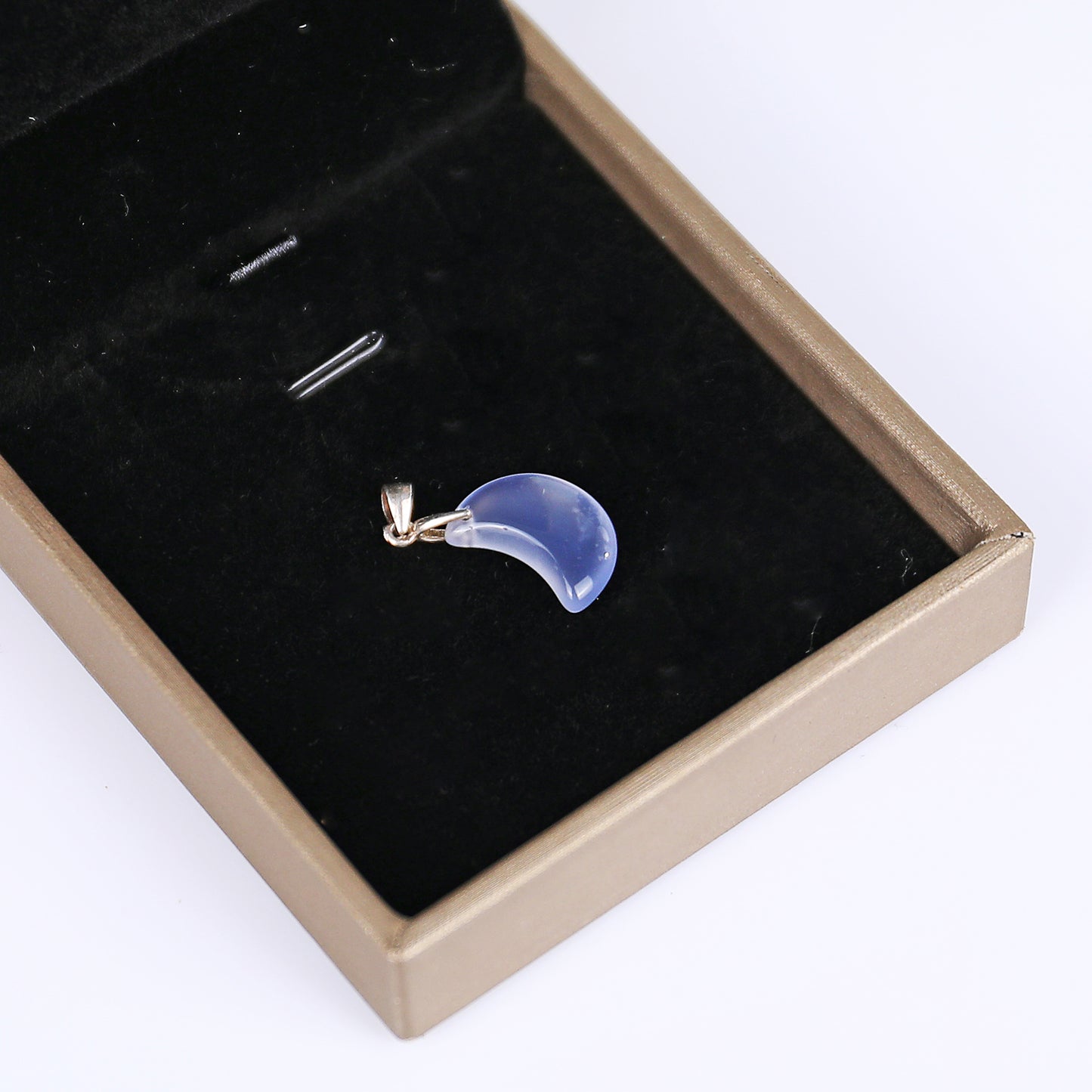 Natural Blue Chalcedony Hand Carved Crystal Mini Pendant DIY Necklace Pendant