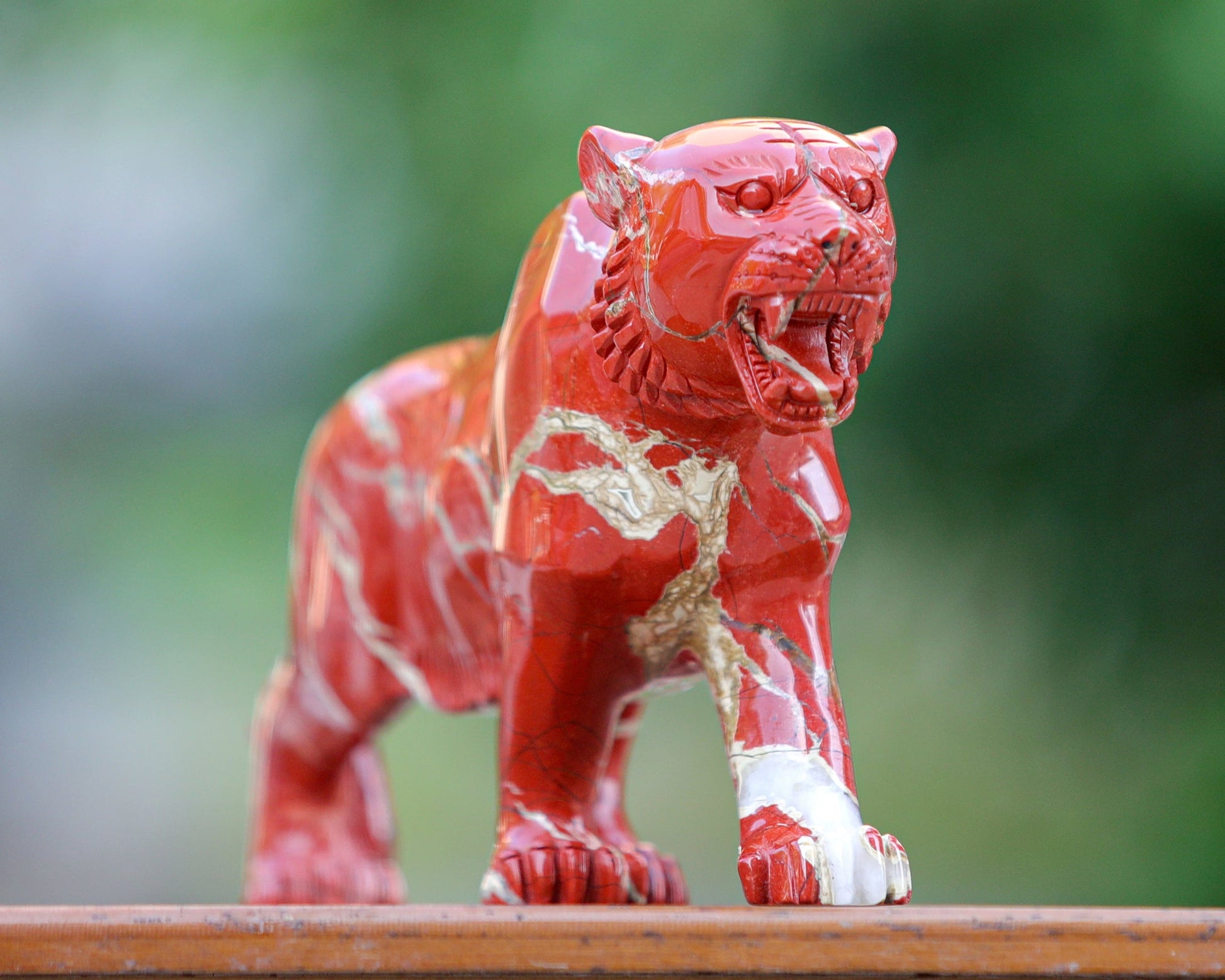 Nicedony Amazing 11.0" Red Jasper Hand Carved Crystal Tiger Sculpture - View 4