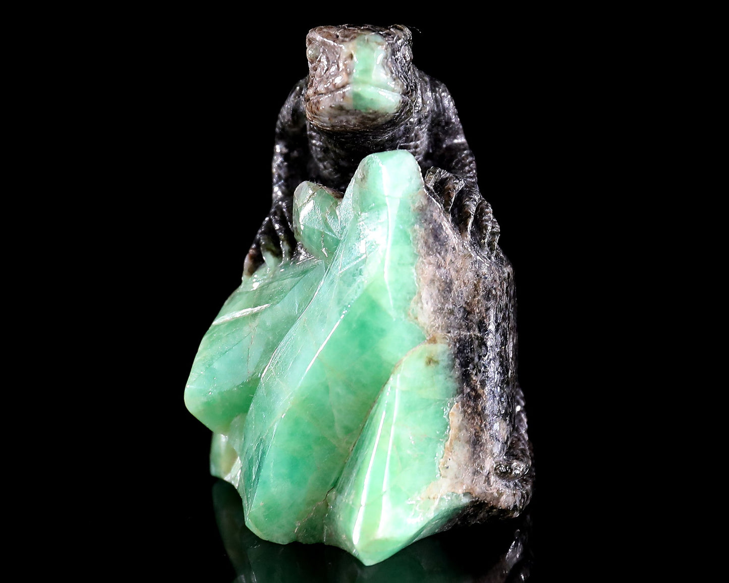 Nicedony 2.8" Natural Emerald Hand Carved Crystal Lizard Sculpture - View 4