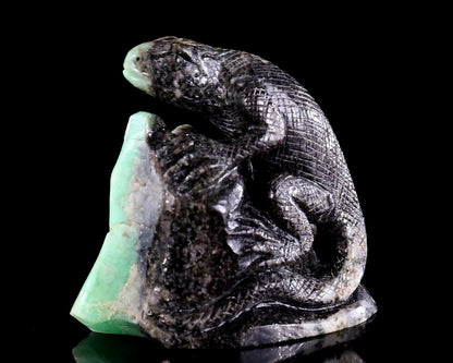 Nicedony 2.8" Natural Emerald Hand Carved Crystal Lizard Sculpture - View 6