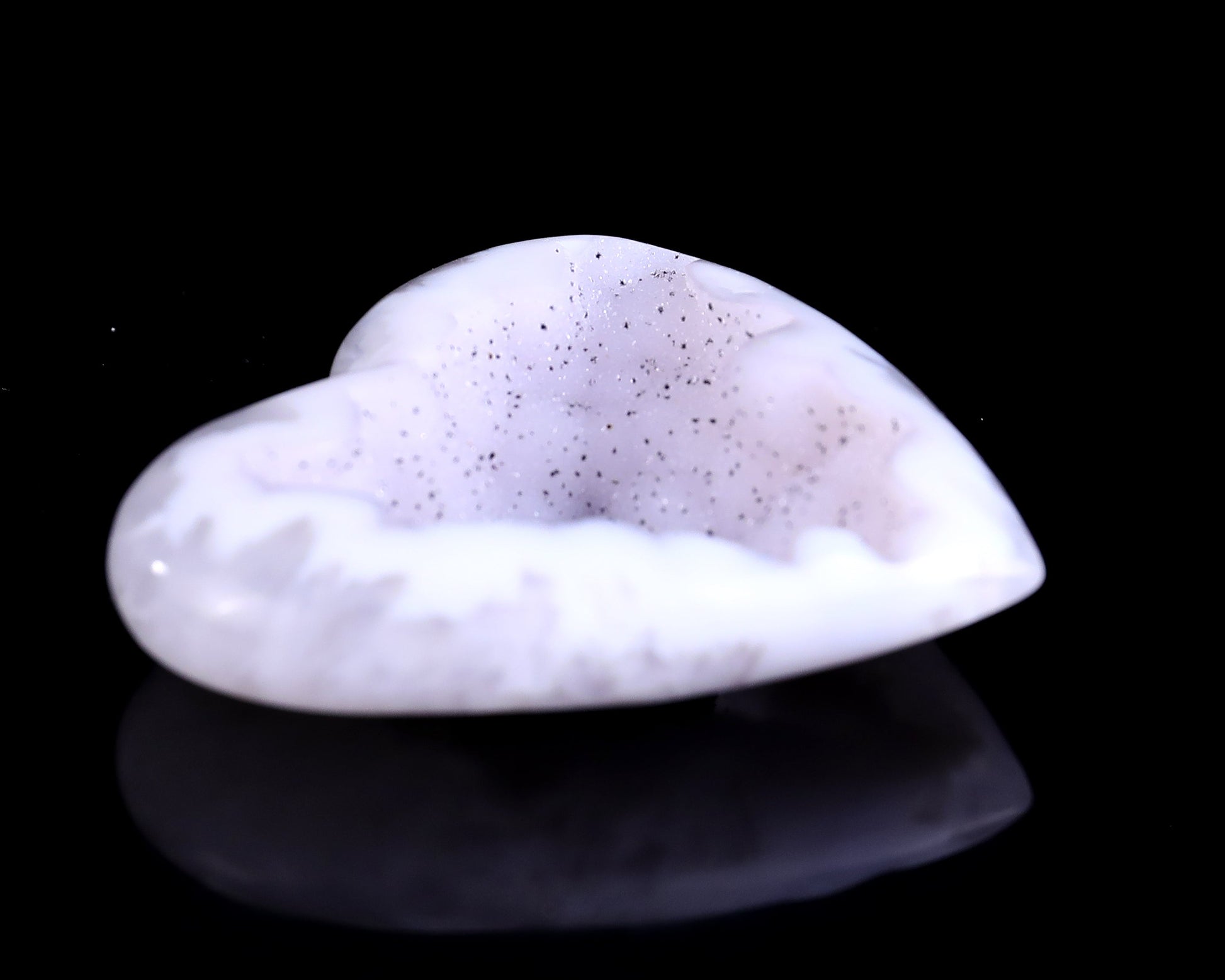 Nicedony 2.5" White Geode Agate Hand Carved Crystal Heart - View 2