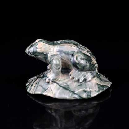 Nicedony 2.6" Jiulong Jade Hand Carved Crystal Frog Sculpture