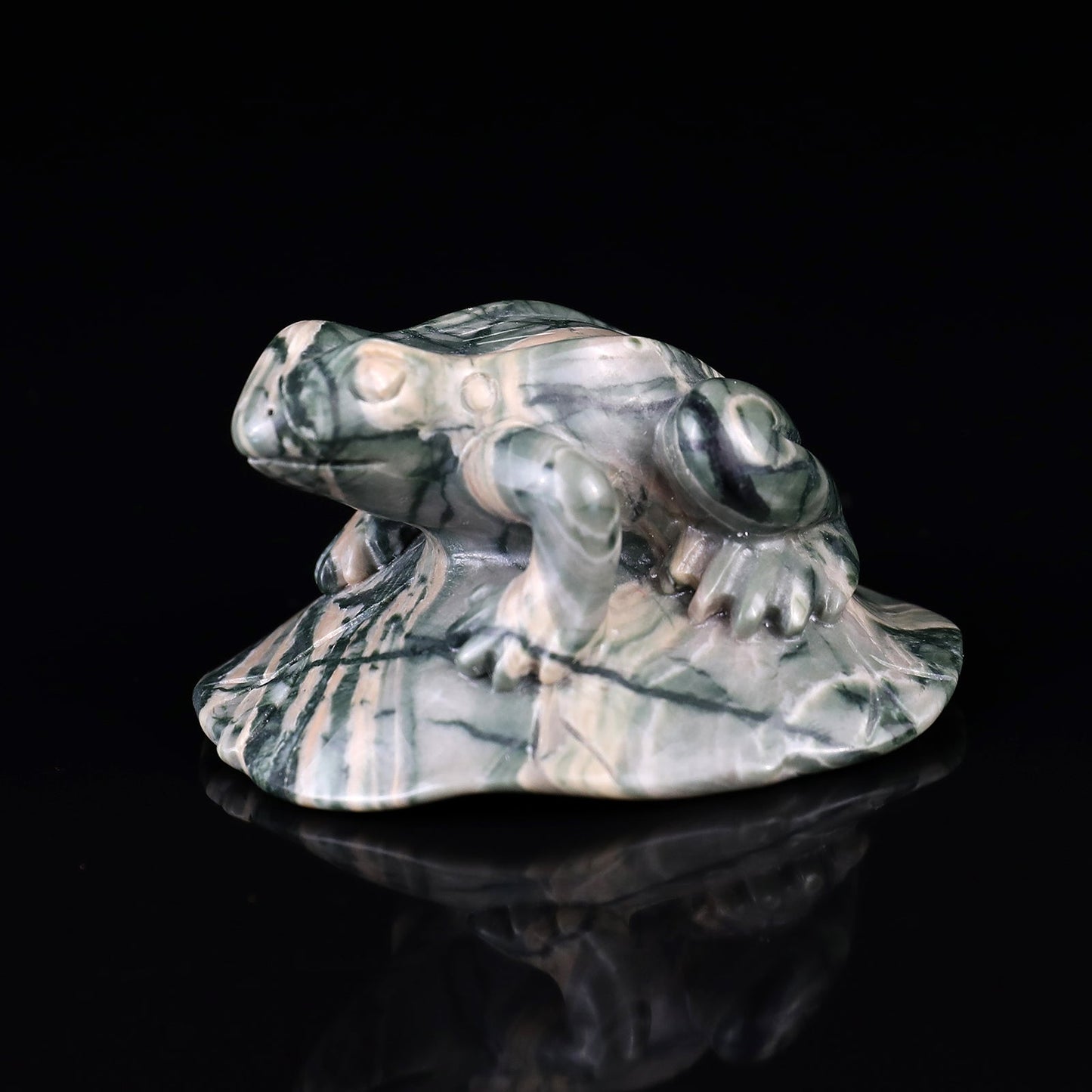 Nicedony 2.6" Jiulong Jade Hand Carved Crystal Frog Sculpture - View 7