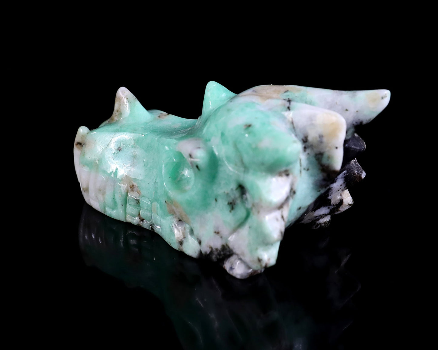 Nicedony 3.0" Emerald Hand Carved Crystal Dragon Skull Sculpture - View 6