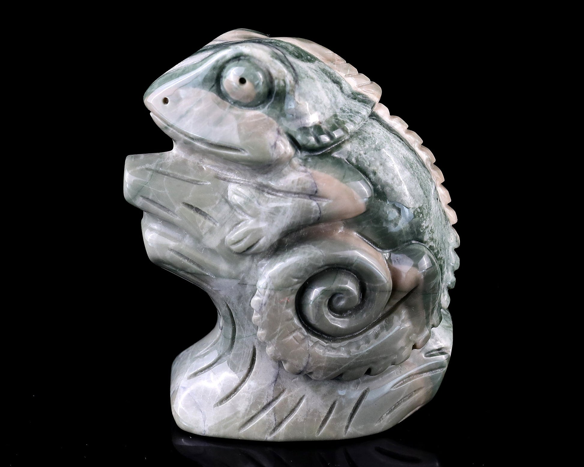 Nicedony 3.0" Jiulong Jade Hand Carved Crystal Lizard Sculpture - View 6