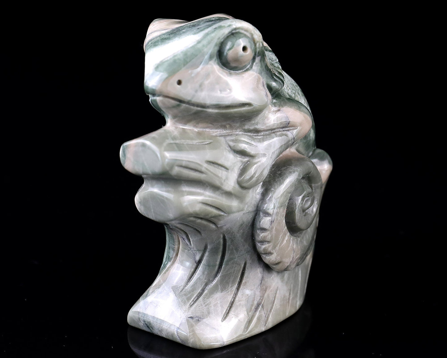 Nicedony 3.0" Jiulong Jade Hand Carved Crystal Lizard Sculpture - View 10