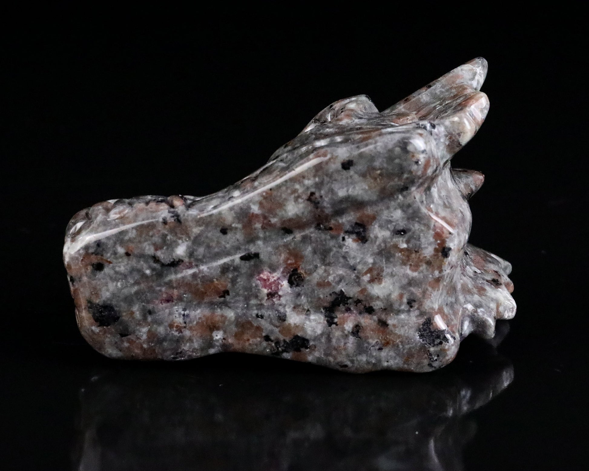 Nicedony 3.5" Yooperlite Hand Carved Crystal Dragon Skull Sculpture - View 5