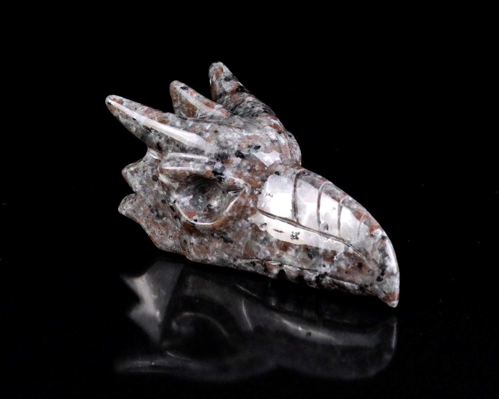 Nicedony 3.9" Yooperlite Hand Carved Crystal Phoenix Skull Sculpture