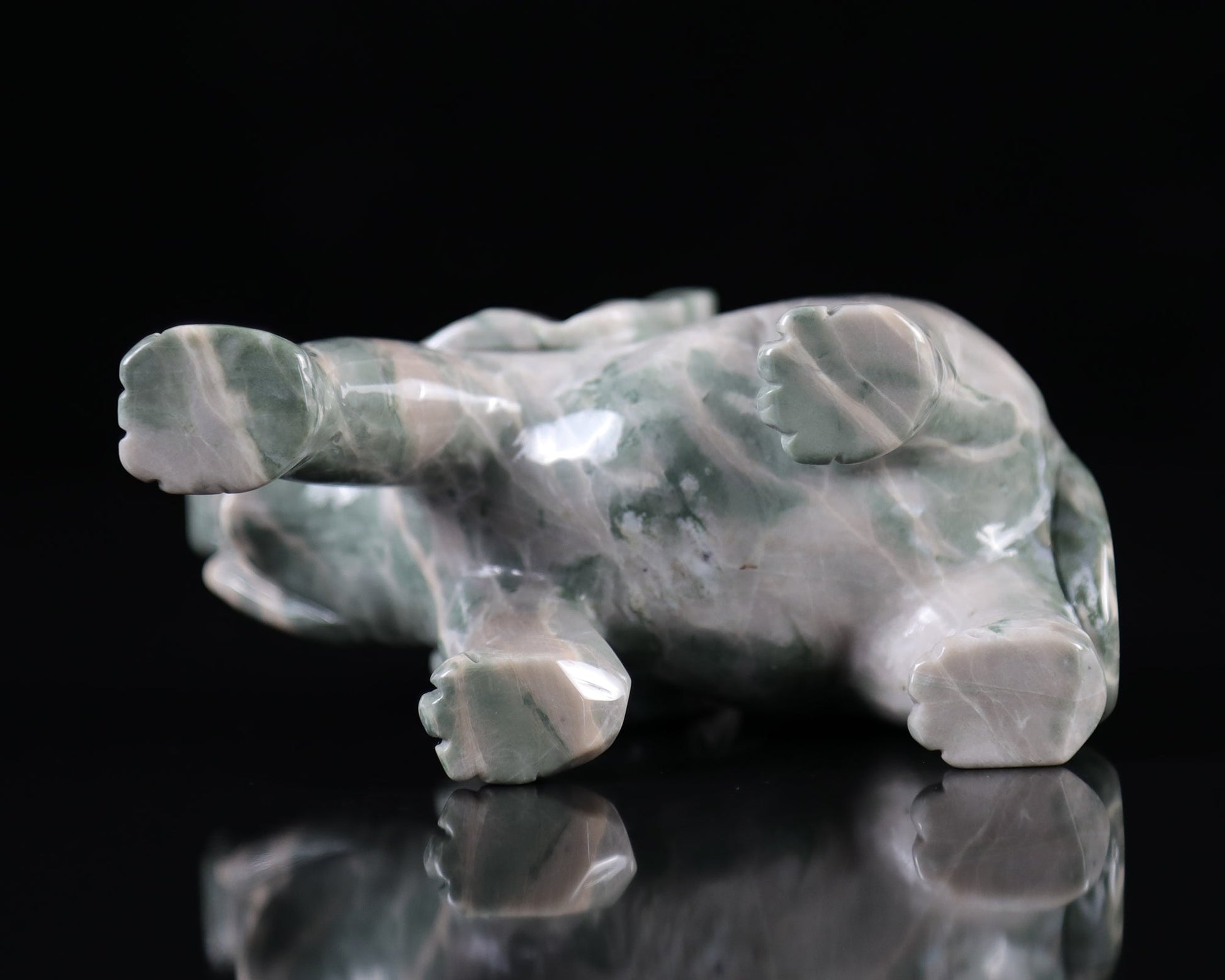Nicedony 5.2" Jiulong Jade Hand Carved Crystal Elephant Sculpture - View 9