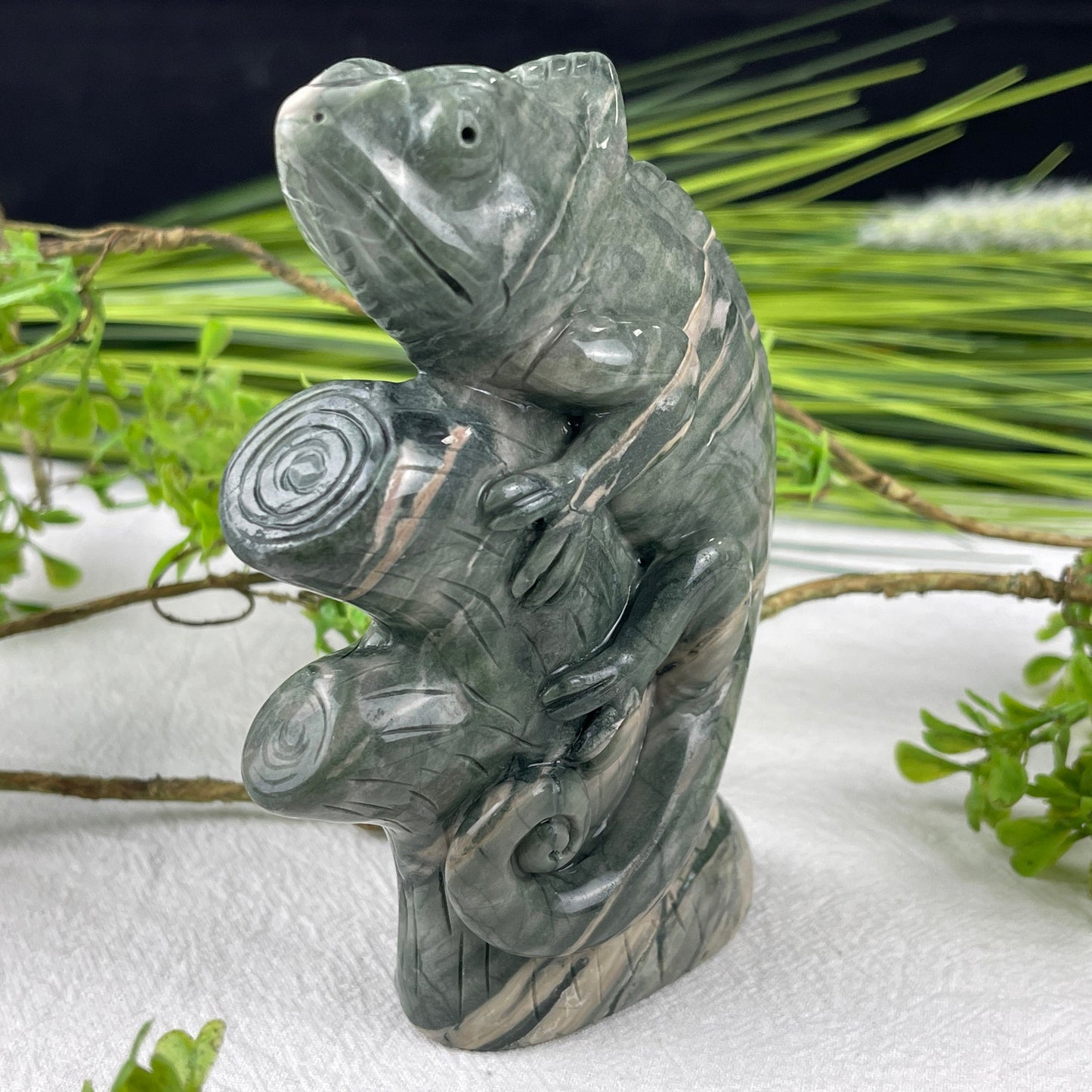 Nicedony 5‘’ Jiulong Jade Hand Carved Lizard Statue Decoration - View 8