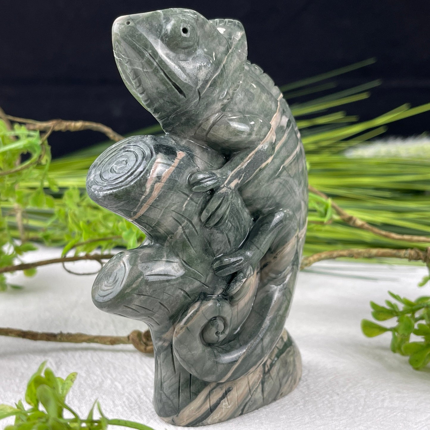 Nicedony 5‘’ Jiulong Jade Hand Carved Lizard Statue Decoration - View 7