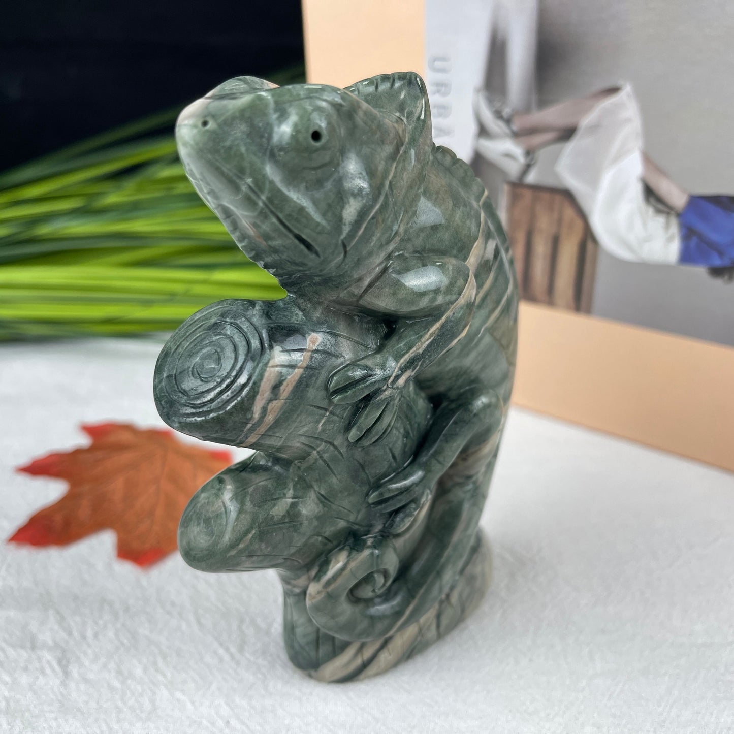 Nicedony 5‘’ Jiulong Jade Hand Carved Lizard Statue Decoration - View 16