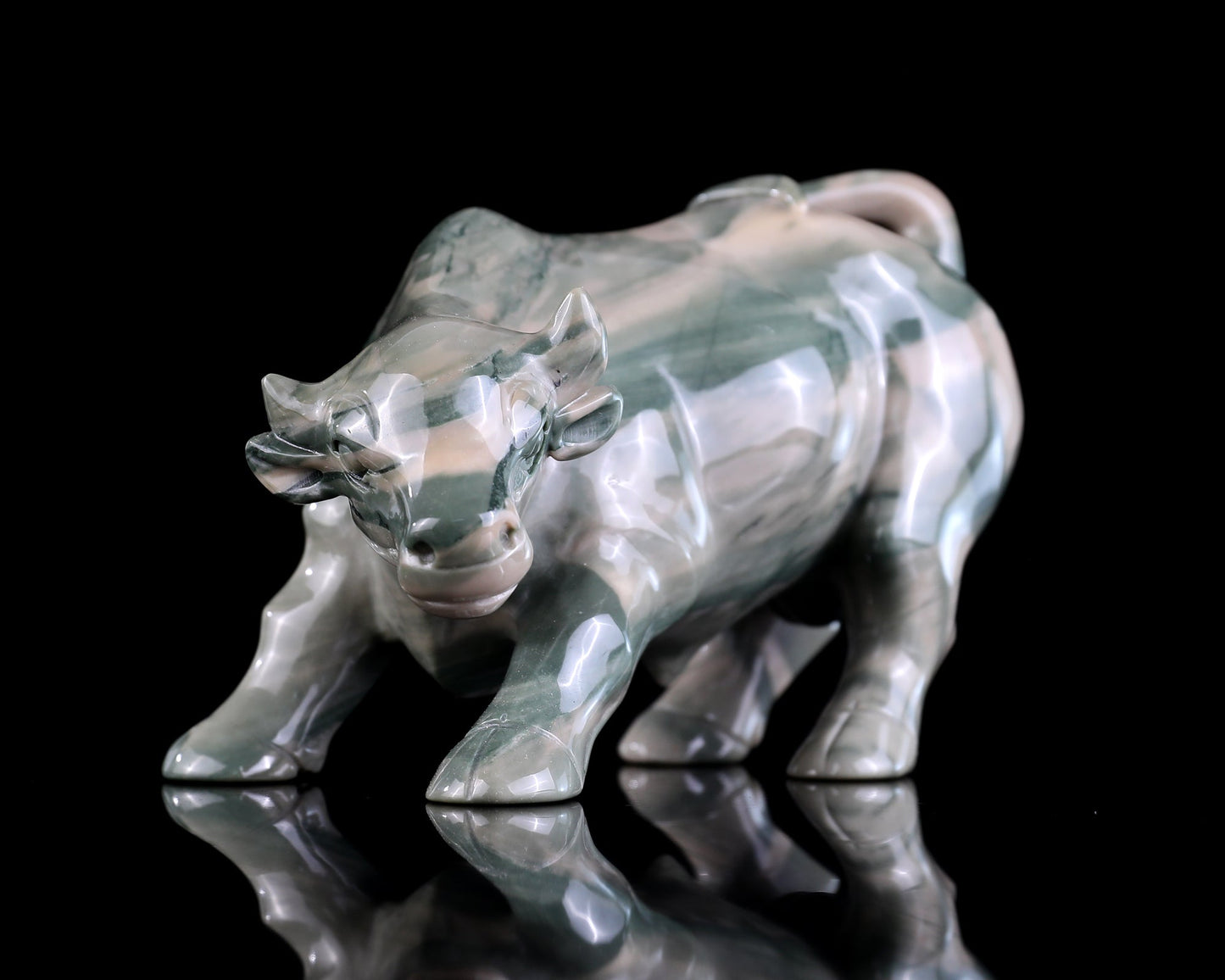 Nicedony 6.5" Jiulong Jade Hand Carved Crystal Cattle Sculpture