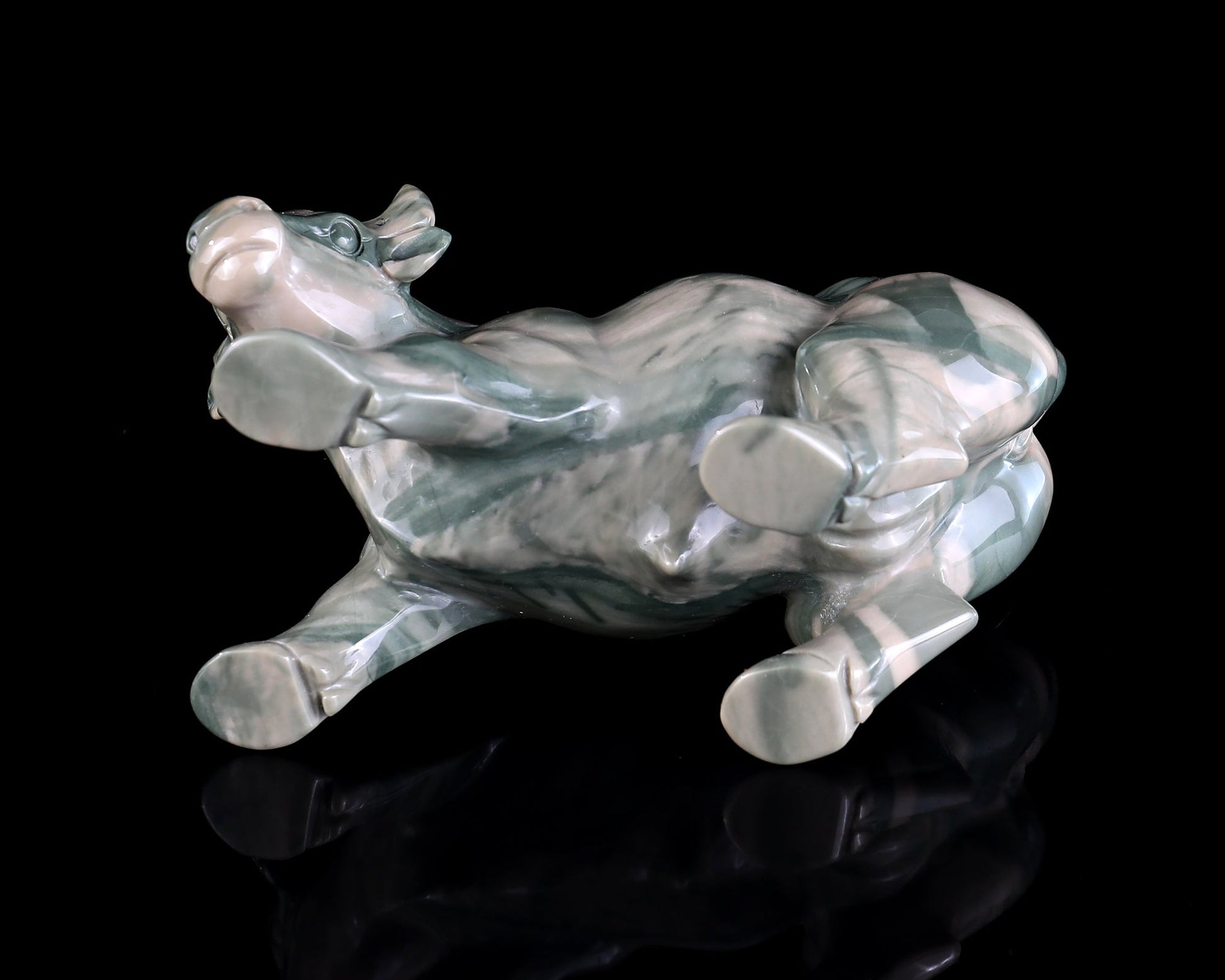 Nicedony 6.5" Jiulong Jade Hand Carved Crystal Cattle Sculpture - View 8