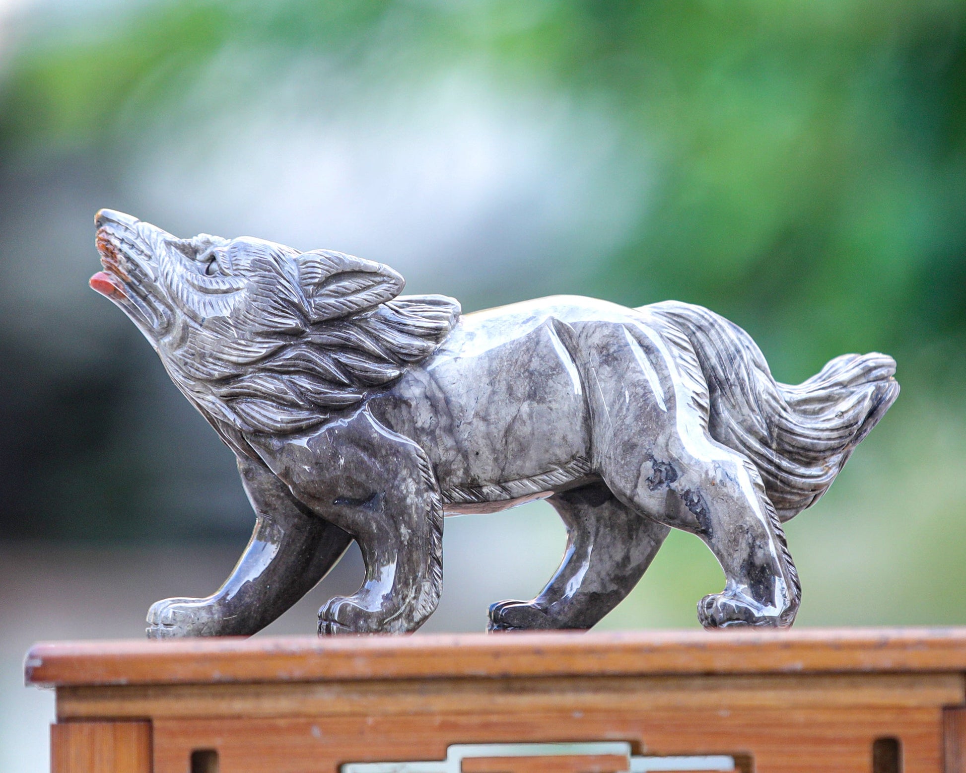 Nicedony 9.4" Colorful Jasper Hand Carved Crystal Wolf Sculpture