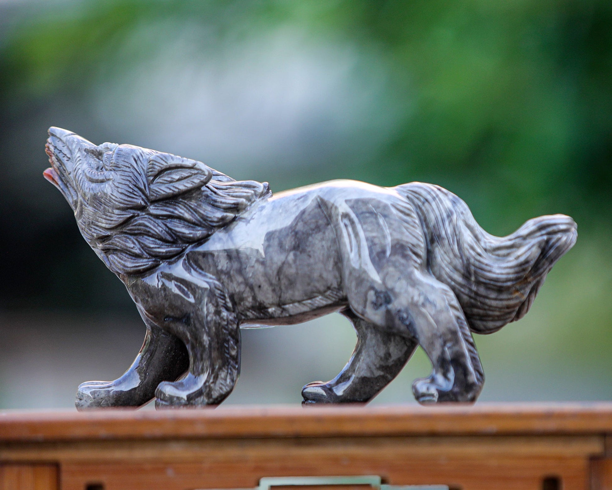 Nicedony 9.4" Colorful Jasper Hand Carved Crystal Wolf Sculpture - View 8
