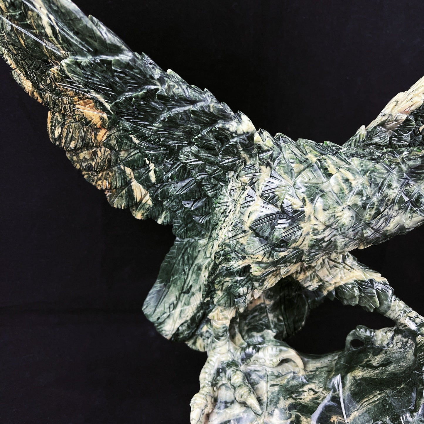 Nicedony 16.4'' Jiulong Jade Hand Carved Crystal Eagle Sculpture - View 5