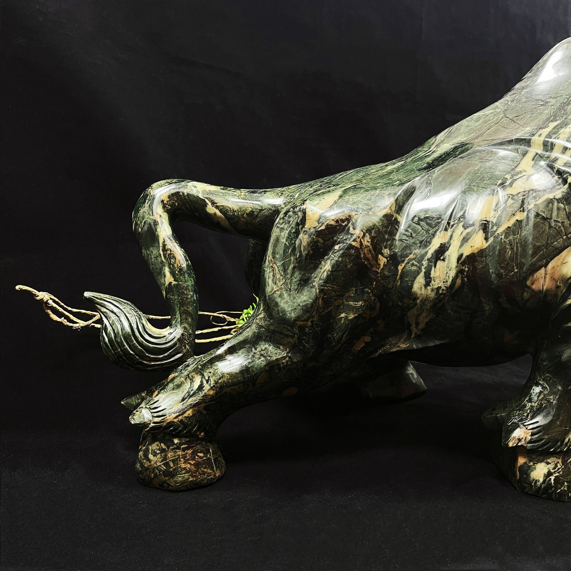 Nicedony Amazing 21.7kg Jiulong Jade Hand Carved Crystal Cattle Statue Home & Office Decor - View 7