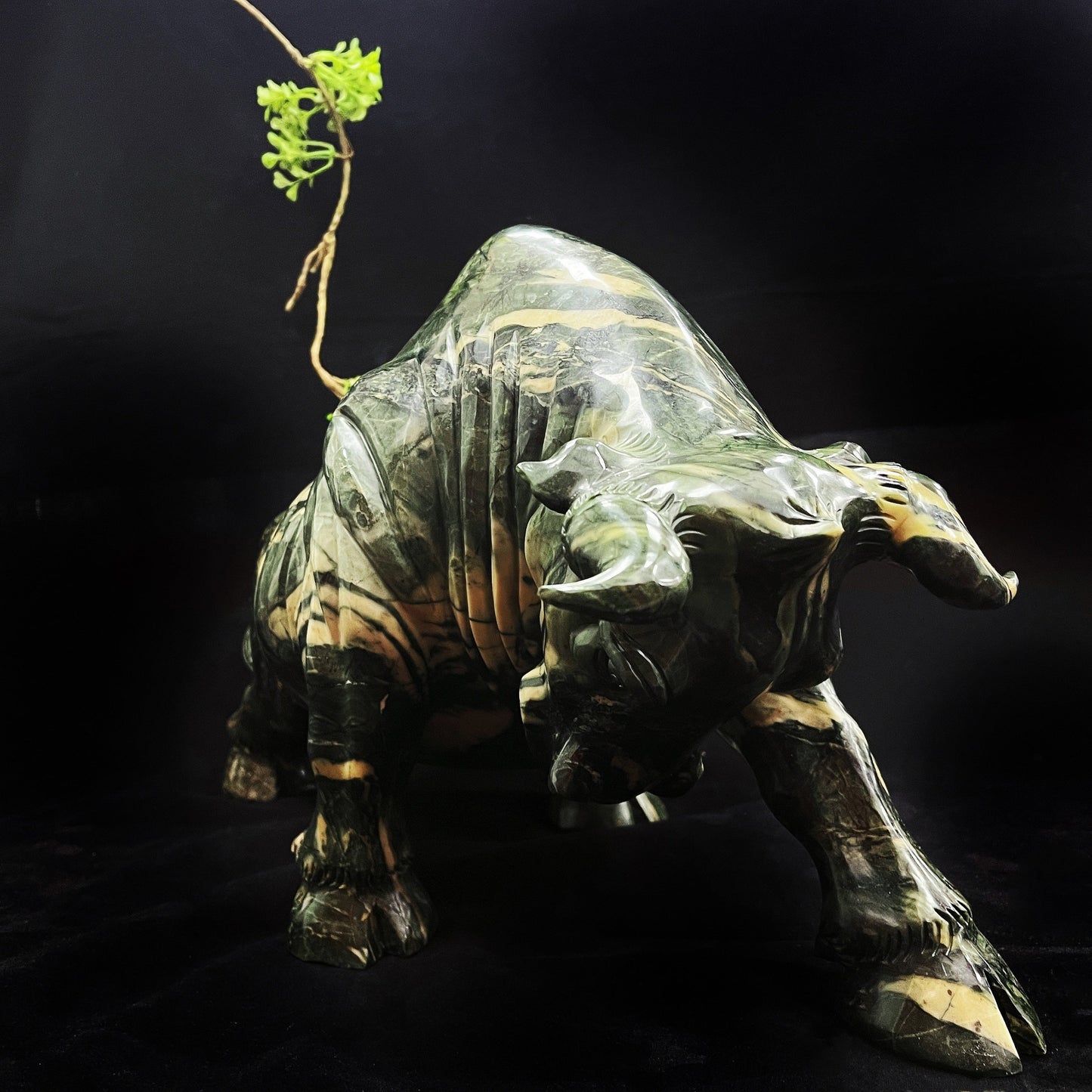 Nicedony Amazing 21.7kg Jiulong Jade Hand Carved Crystal Cattle Statue Home & Office Decor - View 9