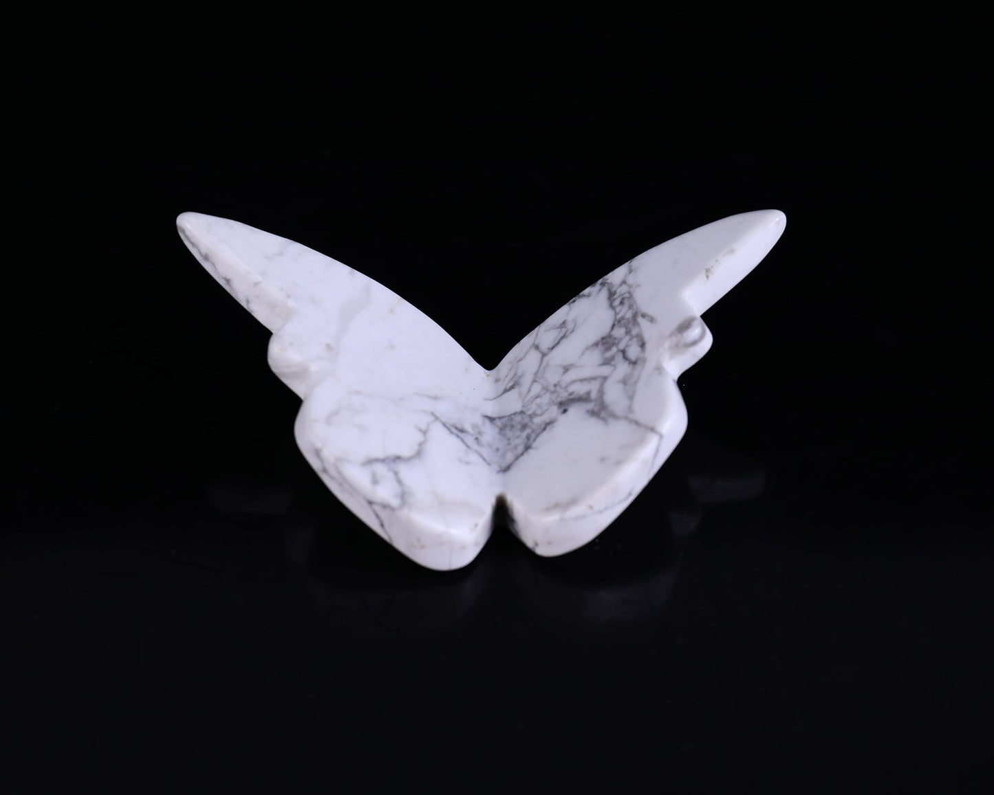 Nicedony Natural Howlite Hand Carved Crystal Butterfly Set (4pcs) - View 7