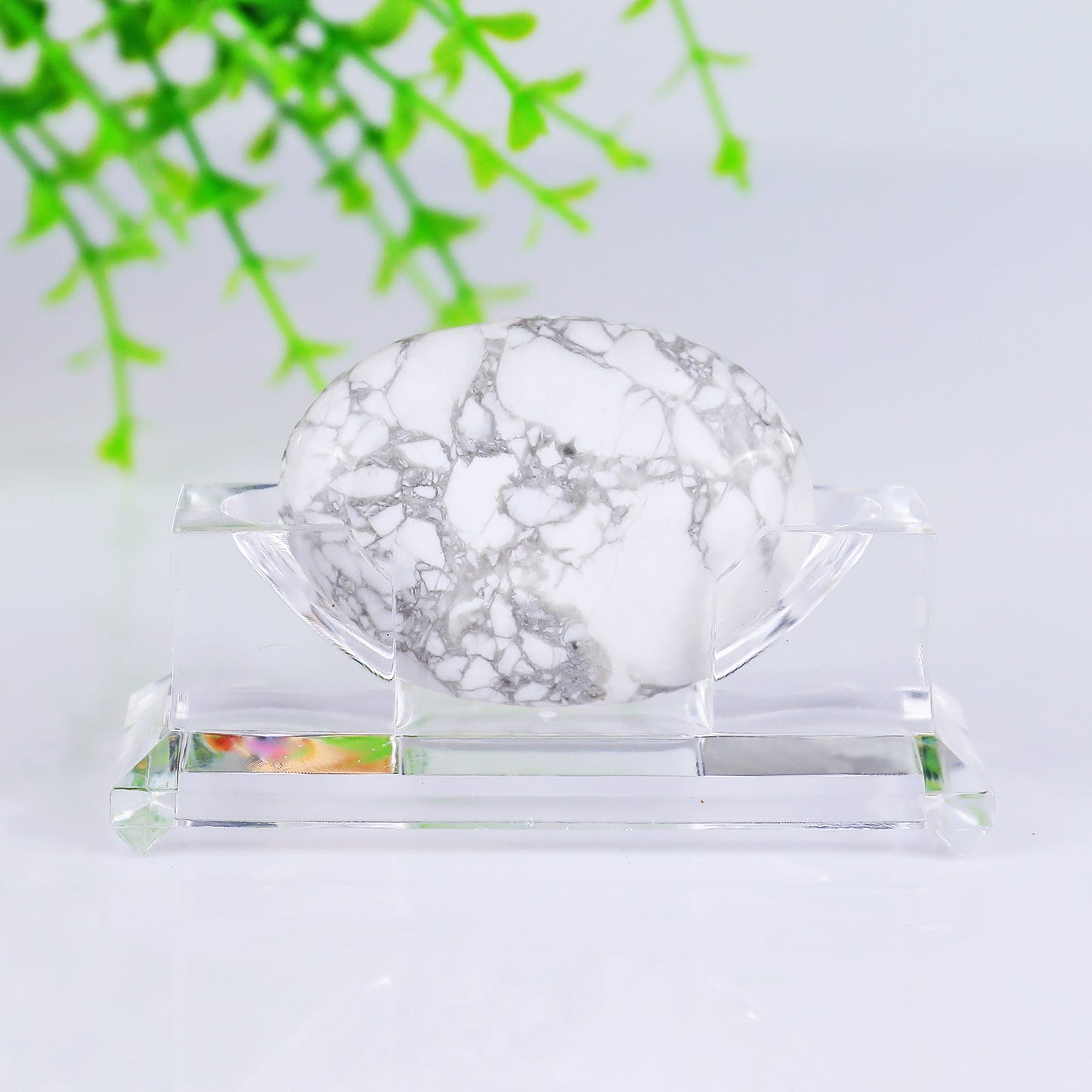 Nicedony Natural Howlite Hand Carved Crystal Polished Palm Stone - View 2