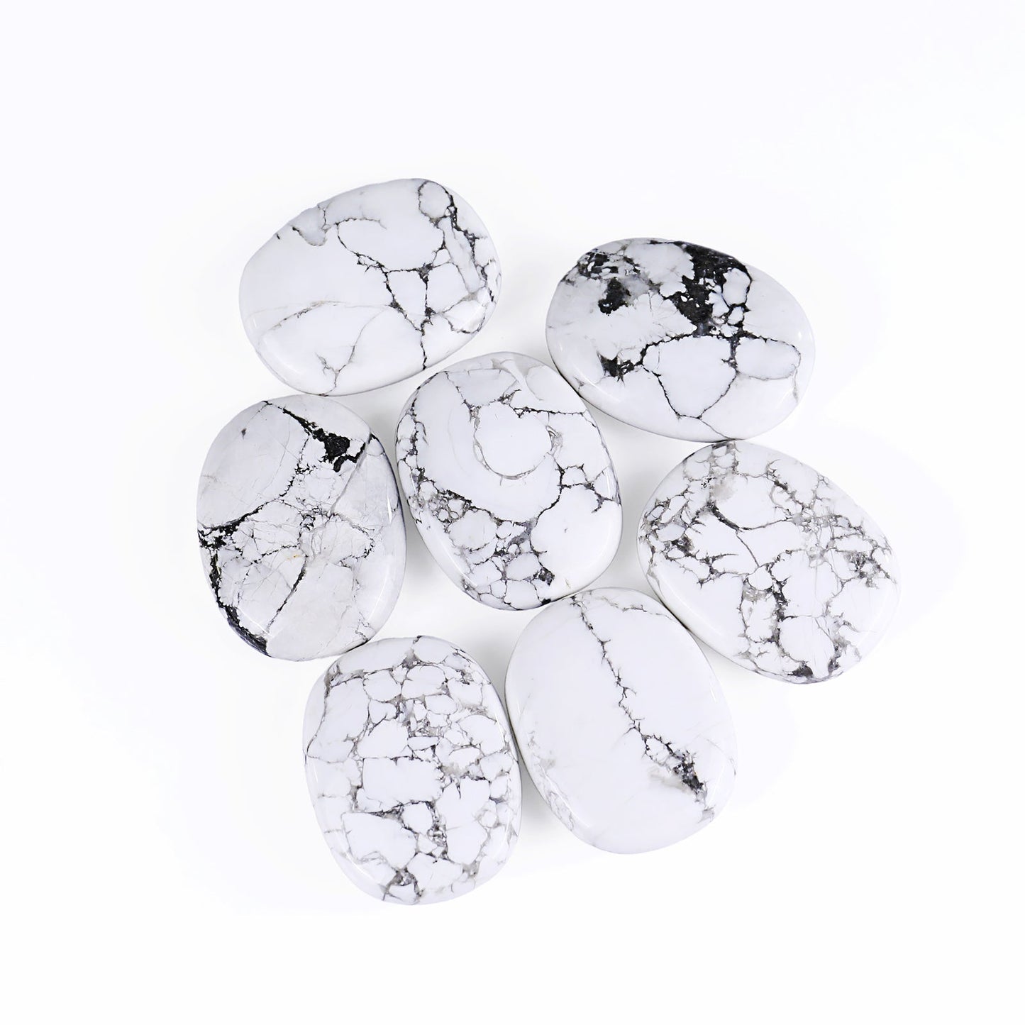 Nicedony Natural Howlite Hand Carved Crystal Polished Palm Stone