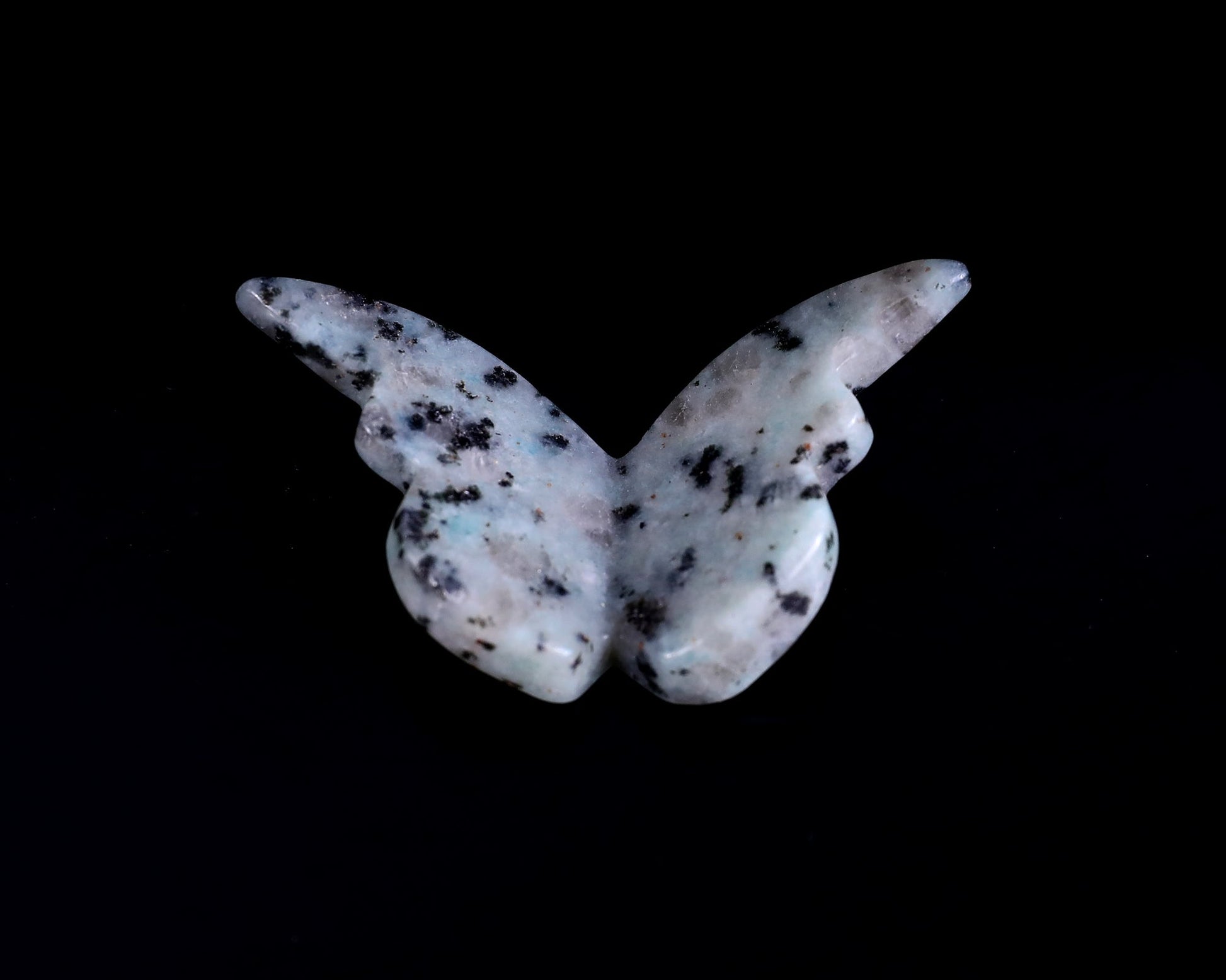 Nicedony Natural Kiwi Jasper Hand Carved Crystal Butterfly Set (4pcs) - View 7