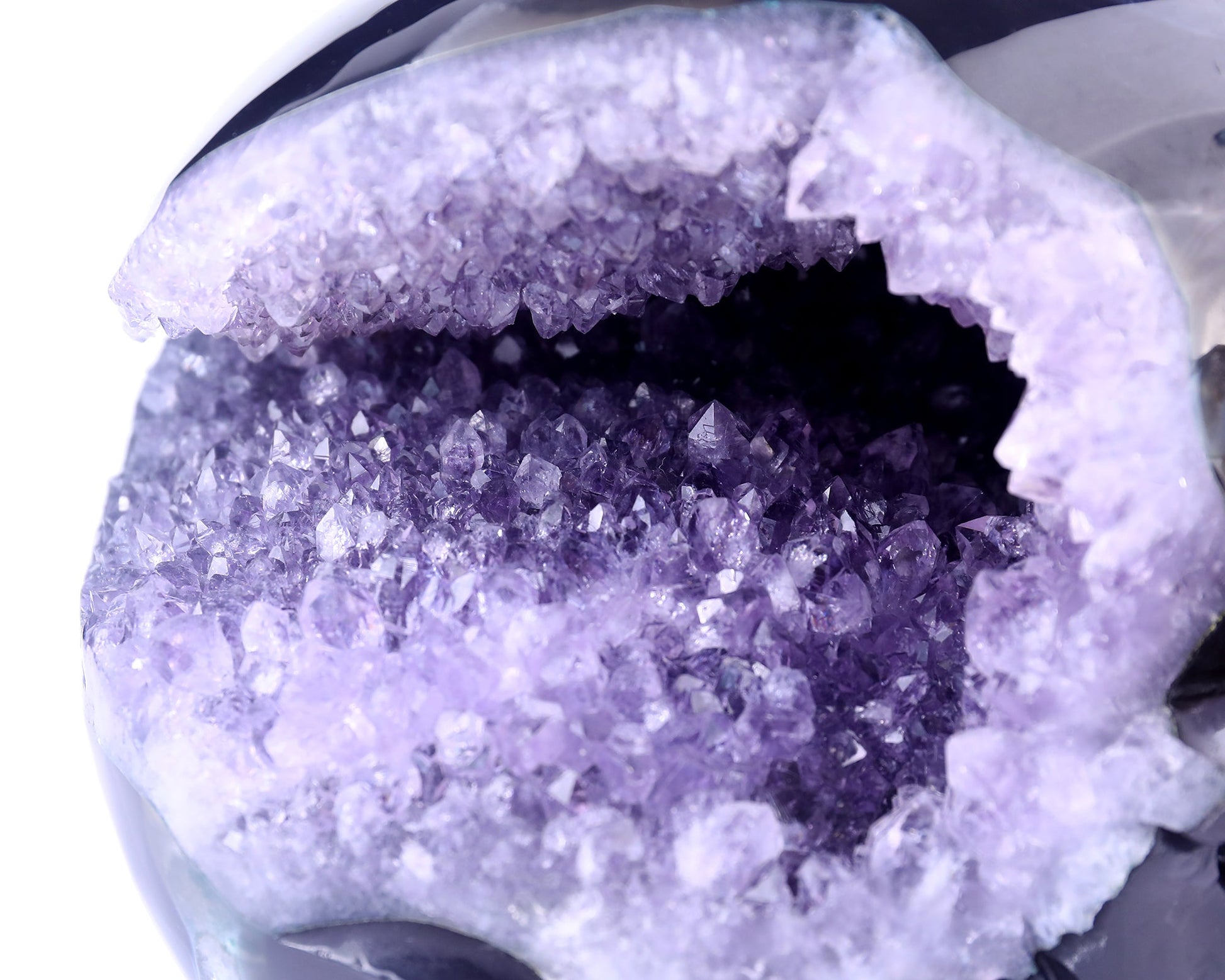 Nicedony 6.9" Geode Agate Hand Carved Crystal Geode Skull Sculpture - View 3